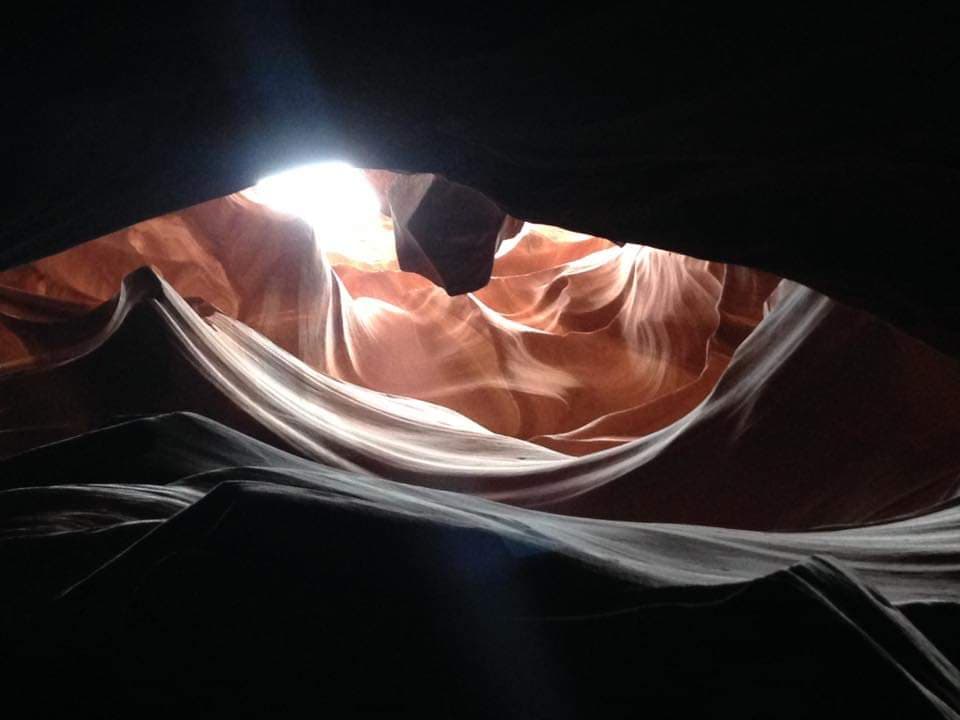 Upper Antelope Canyon - Occhio formato dai giochi di luce
