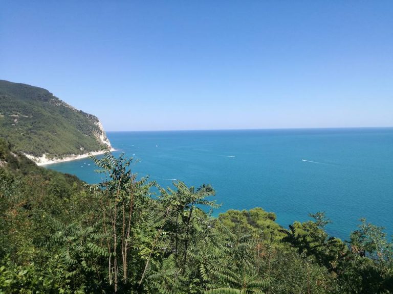 Marche best in travel 2020 Baia di Portonovo Lonely Planet