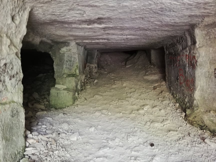 grotte romane lungo i sentieri del Monte Conero