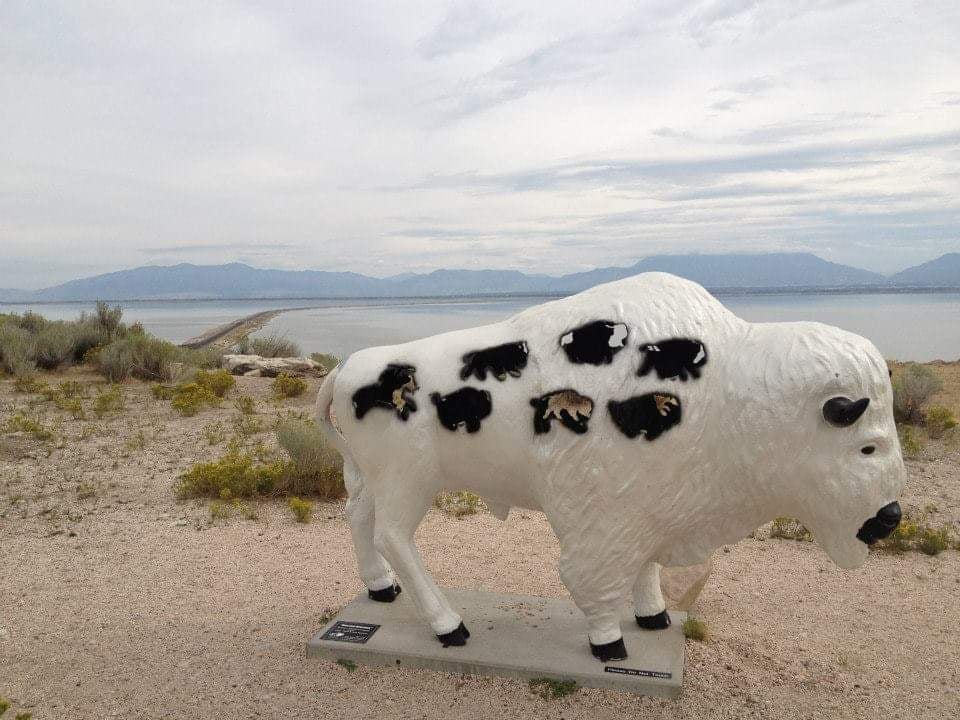 visitare l' Antelope Island State Park statua bisonte - Salt Lake City