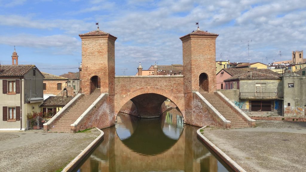Ponte Trepponti - Comacchio cosa vedere in un giorno