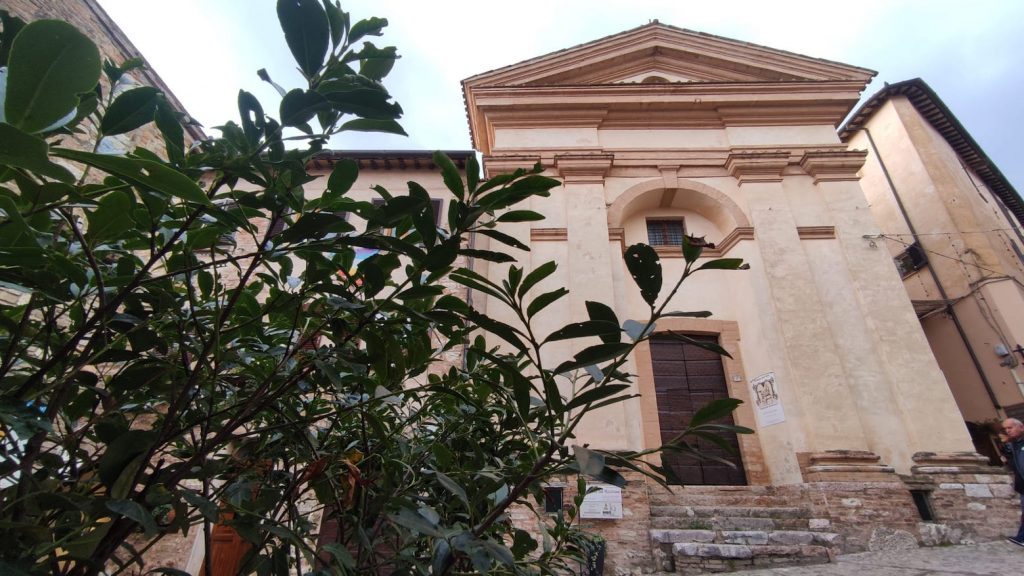 Chiesa San Michele Arcangelo - Spello cosa vedere