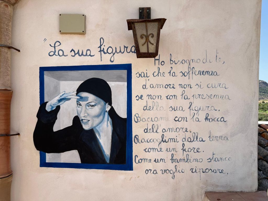 Borgo Parrini murales Giuni Russo