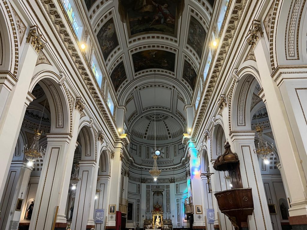 Interno duomo di Sciacca