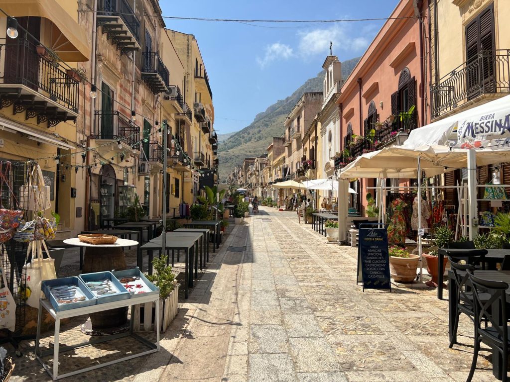 Corso Garibaldi Castellammare del Golfo