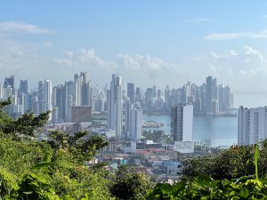 Skyline di Panama City dal Cerro Ancon