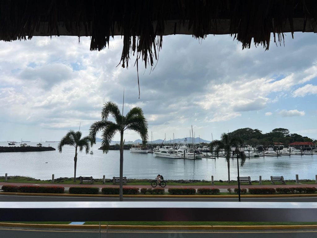 Sabroso Panama Amador Causeway Isla Perico panorama