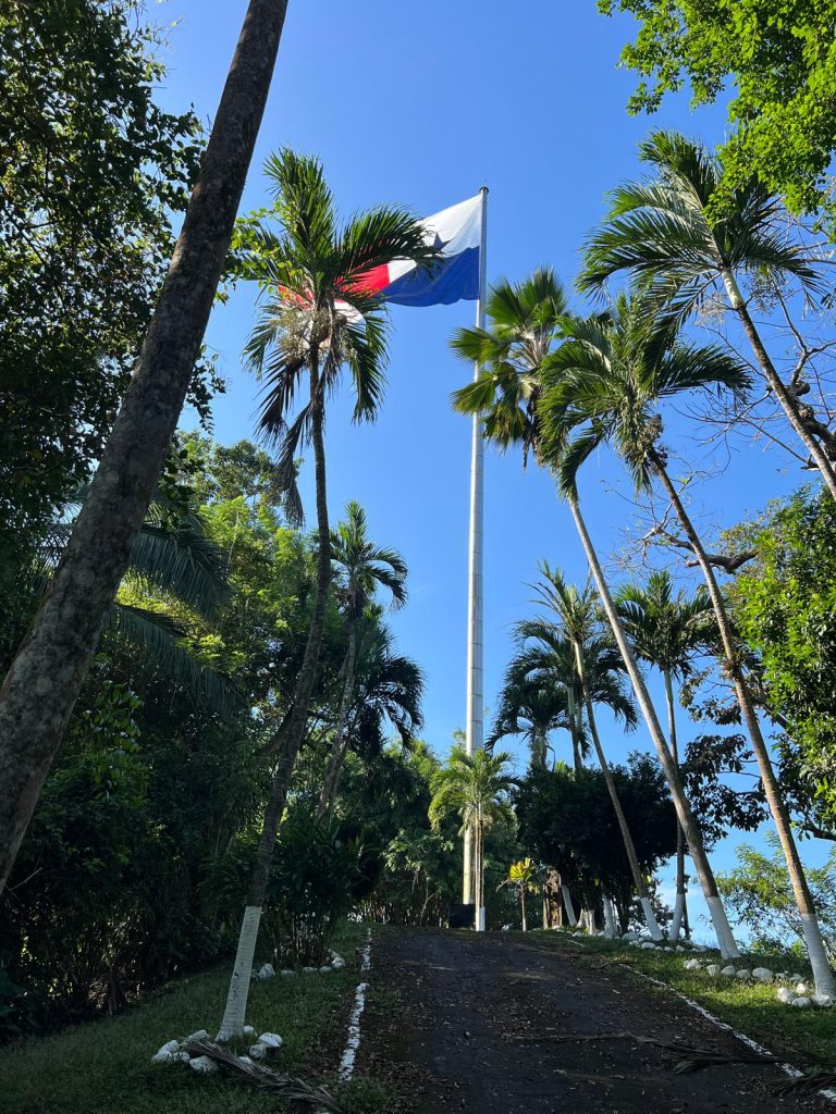 Bandiera Panama Cerro Ancon