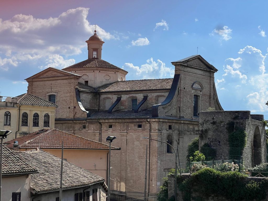 Chiesa di Santa Chiara da Montefalco