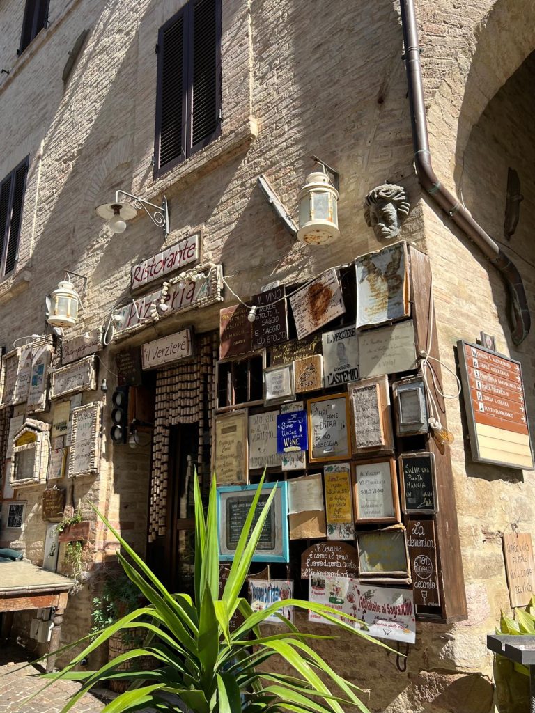 Ristorante Pizzeria il Verziere Montefalco Perugia Umbria