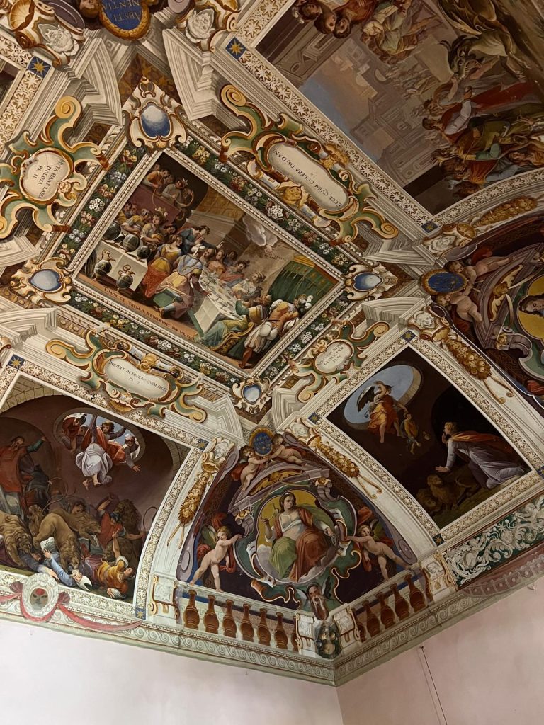 Affreschi Villa Fabri Trevi