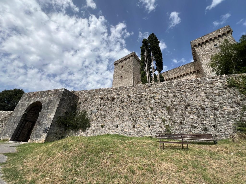 Rocca Albornoz Narni dall'esterno